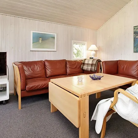 6 Person In Humble-by Traum * Nordenbro Vesteregn