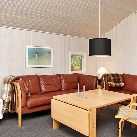 6 Person In Humble-by Traum Nordenbro Vesteregn